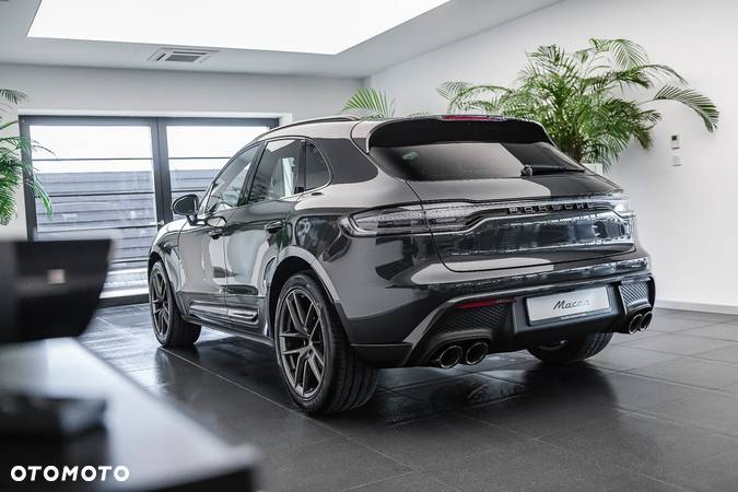 Porsche Macan T - 28