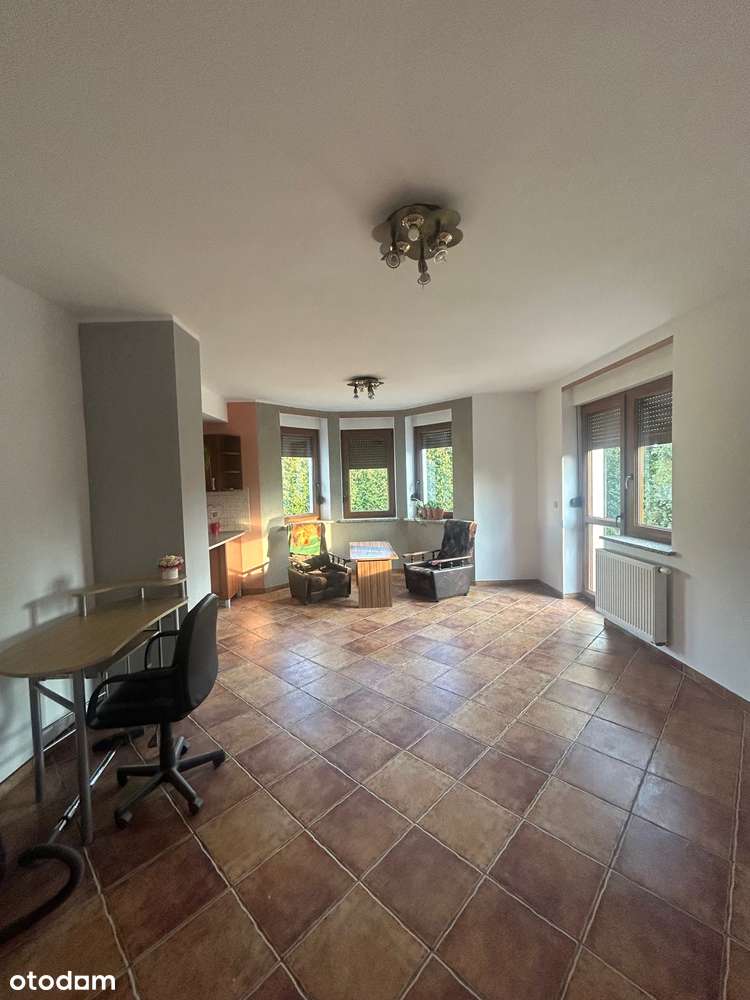 Przestronny dom 135 m² z garażem i ogrodem - Pełny obrazek: 4/13