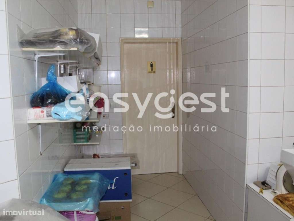 Loja com 128m2 no Centro da Cidade da Marinha Grande - Leiria - Grande imagem: 5/13