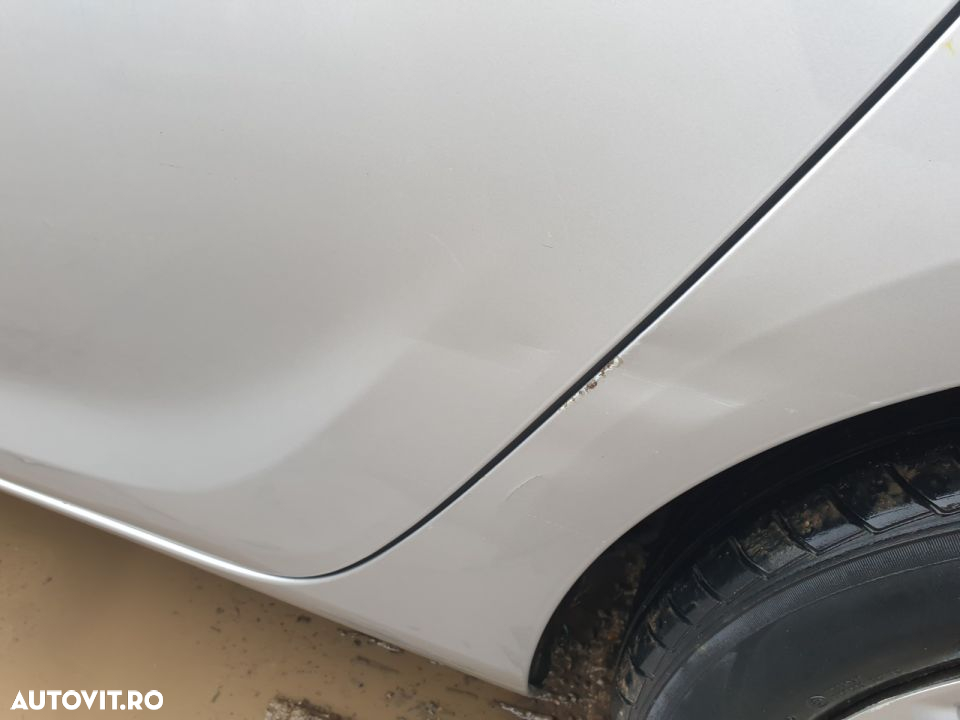 Usa Usi Portiera Portiere Stanga Spate Dezechipata cu Defect Opel Astra J Break Combi 2009 - 2016 Culoare Z176 - 4
