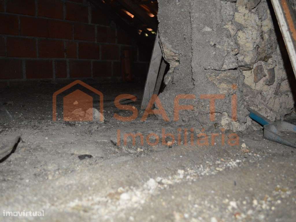 Moradia Térrea T3 , em Lapa do Lobo-28