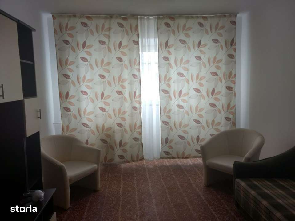Apartament 2 camere decomandat, etaj intermediar - Imagine principală: 5/9
