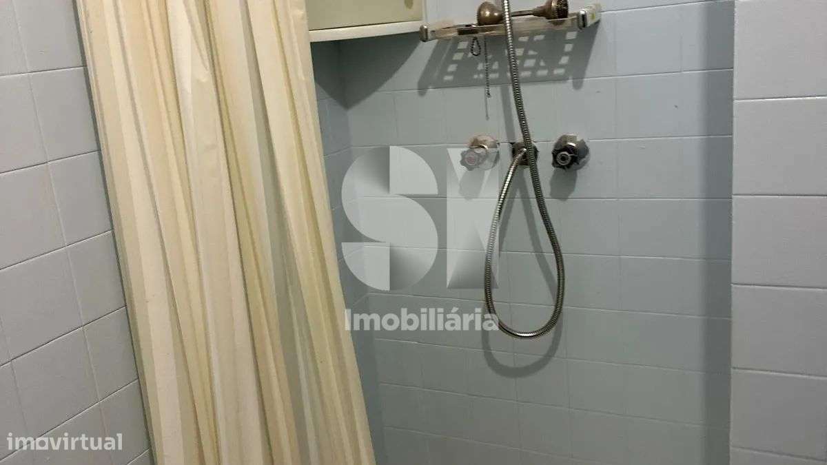 Apartamento T3 com suite no centro da Cidade de Seia - Grande imagem: 3/21