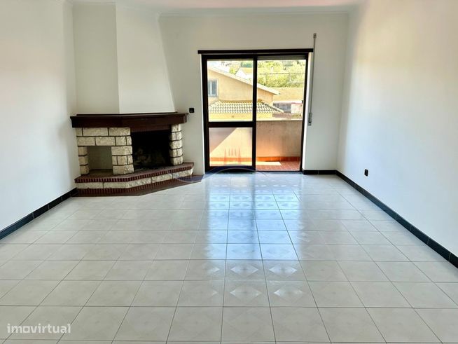 Apartamento T3 - Monte Real-2