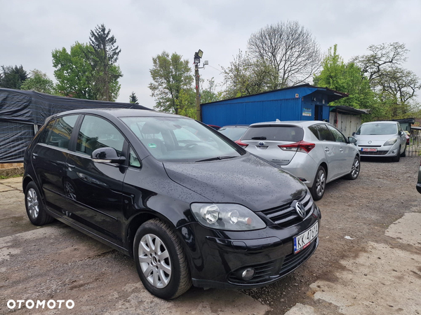 Volkswagen Golf Plus 1.6 FSI Comfortline - 3