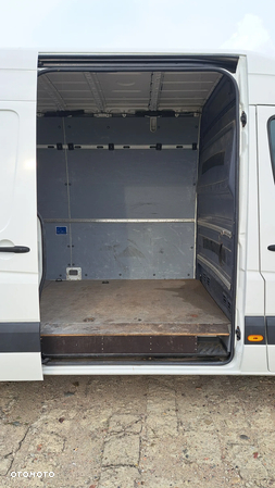 Volkswagen Crafter - 23