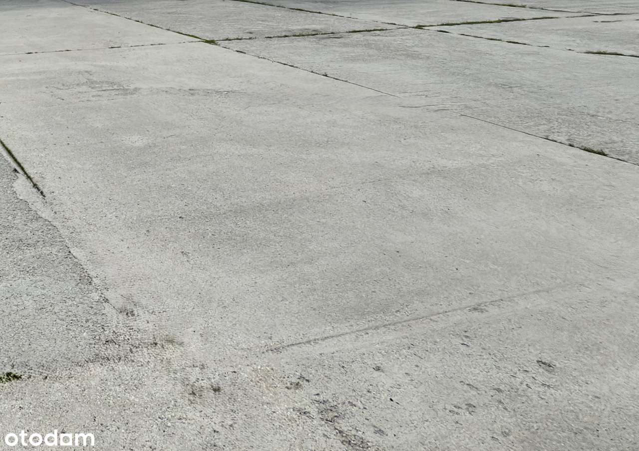 Działka przy CENTRUM HANDLOWYM-0