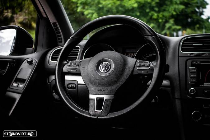 VW Golf 1.6 TDi Confortline - 33