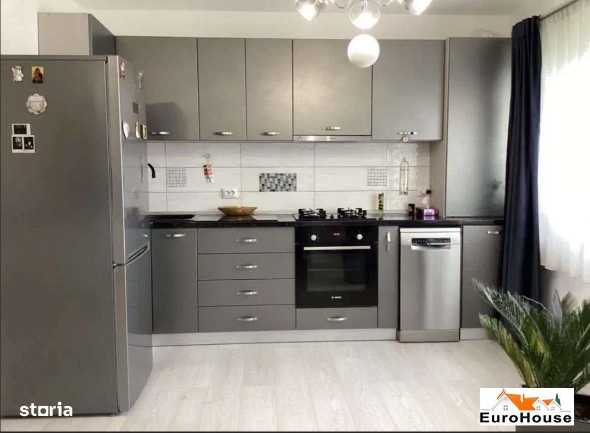 Casa de vanzare in Alba Iulia - Imagine principală: 5/8