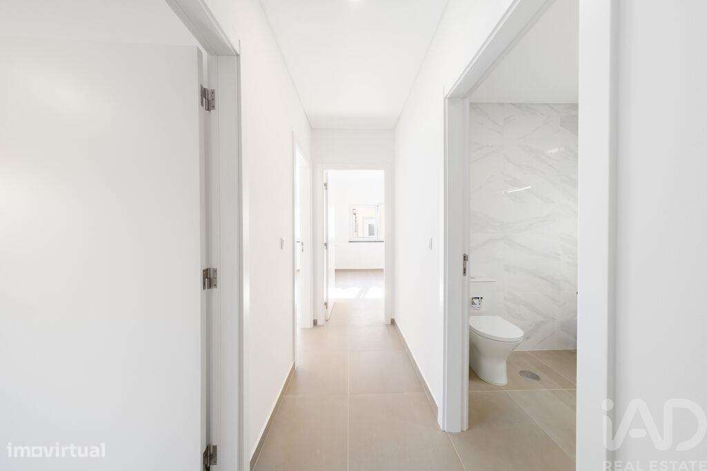 Apartamento T1 em Ferrel de 66,00 m2 - Grande imagem: 3/30