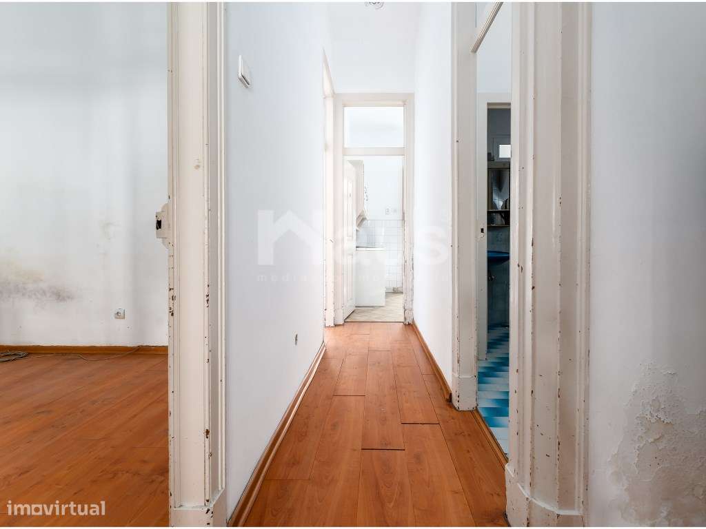 Prédio para venda na Baia do Seixal-32