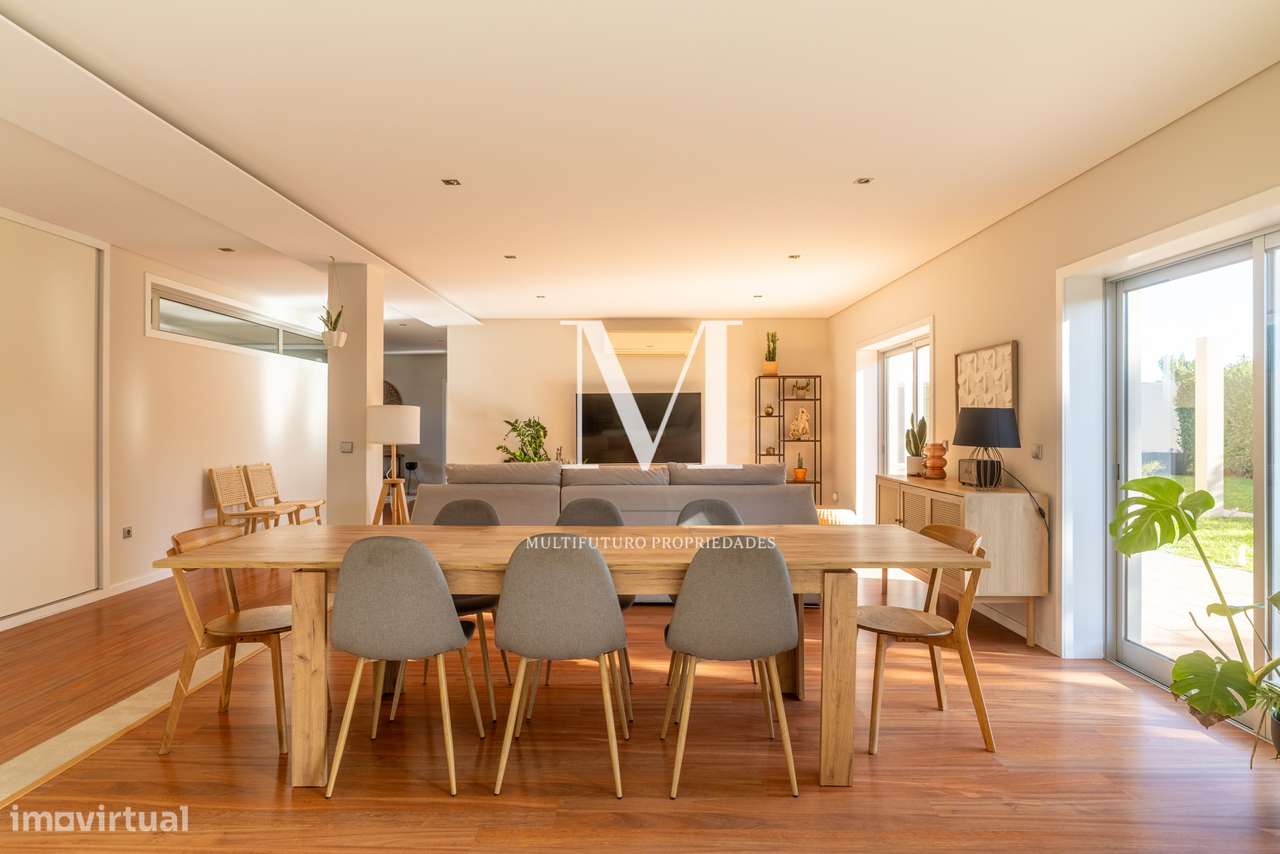 Famalicão | Propriedade T3+1 Térrea | 1.500 m² | Piscina | Jardim | LU-25