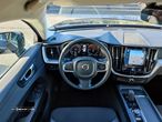 Volvo XC 60 2.0 T8 PHEV Momentum Plus AWD - 6