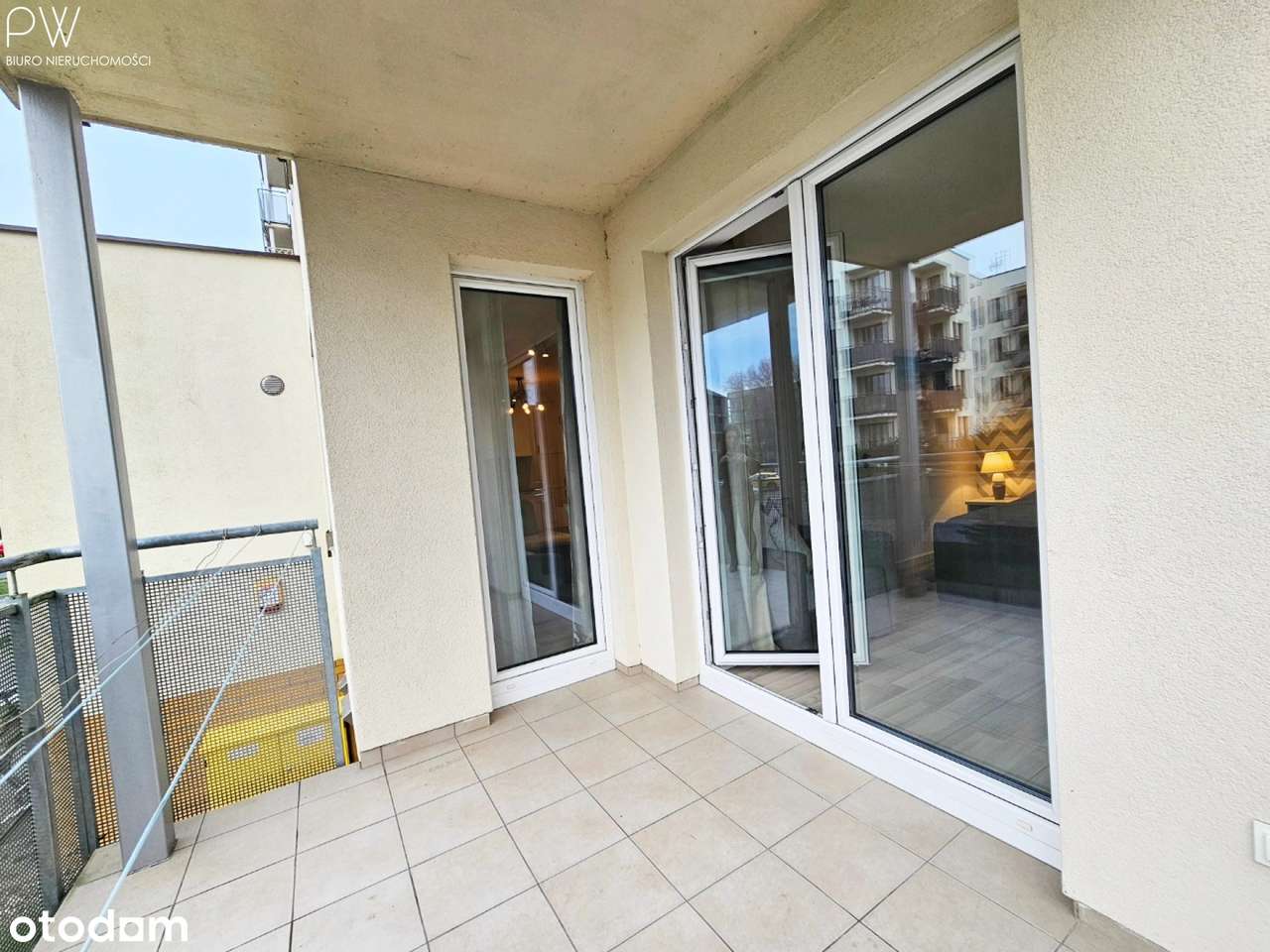 Piękne mieszkanie + miejsce postojowe-7