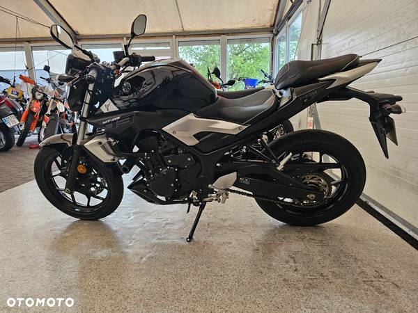 Yamaha MT - 11