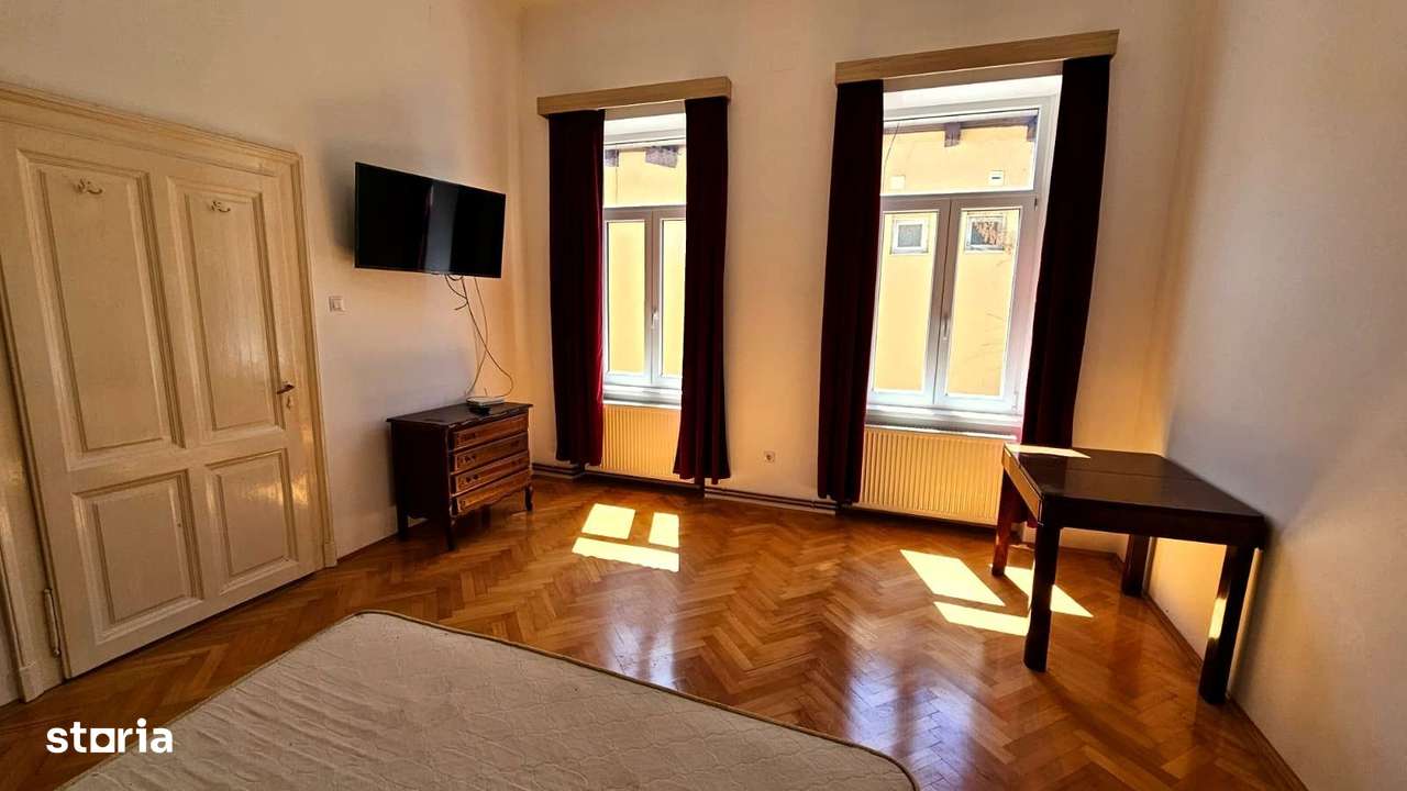 0 %comision Apartament cochet, etajul 1, sud, cladire istorica Central-4