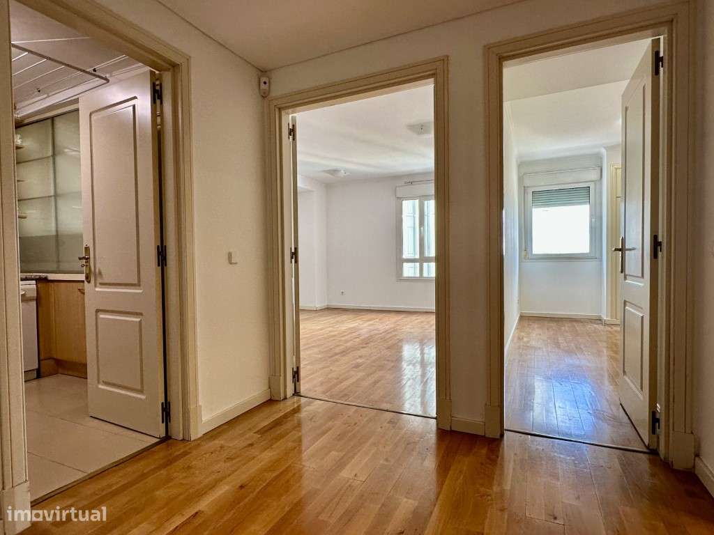 Arrendamento apartamento T1 no Saldanha Residence - Grande imagem: 3/22