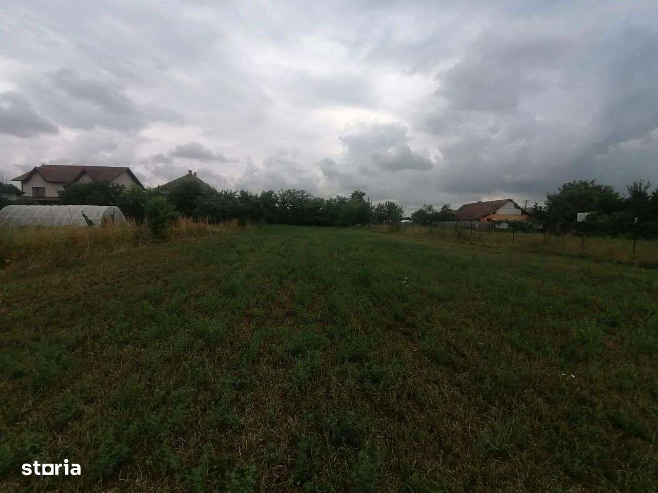 Bucovat - Teren intravilan -loc de casa - 1205 mp -Front 18m - Imagine principală: 3/4