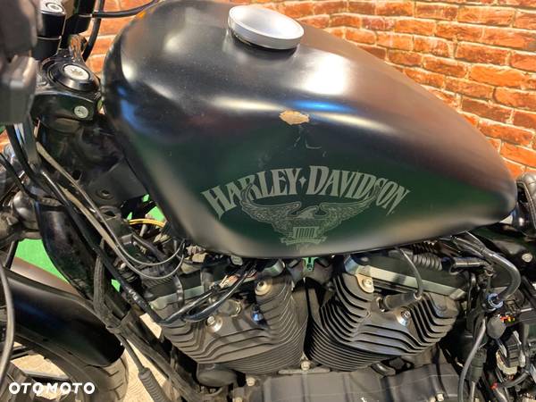 Harley-Davidson Sportster Iron 883 - 8