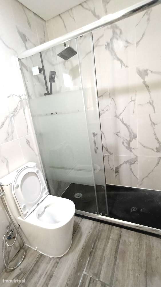 T2 remodelado de raiz, c/ 72 m2 | r/c Montijo.-9