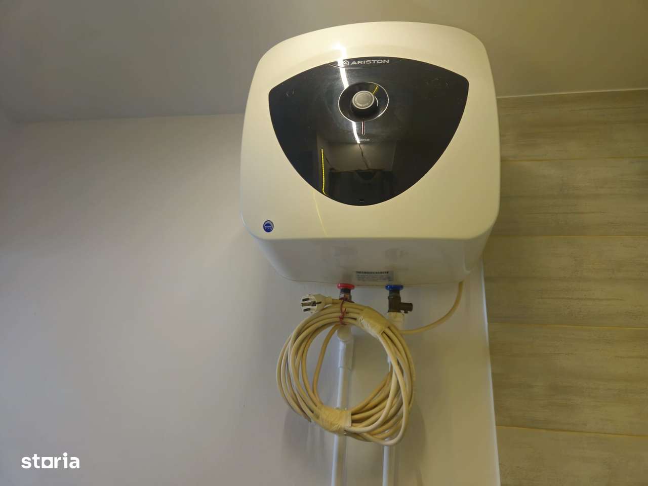 2 camere   renovat complet/Strada  Pricopan /nemobilat-6