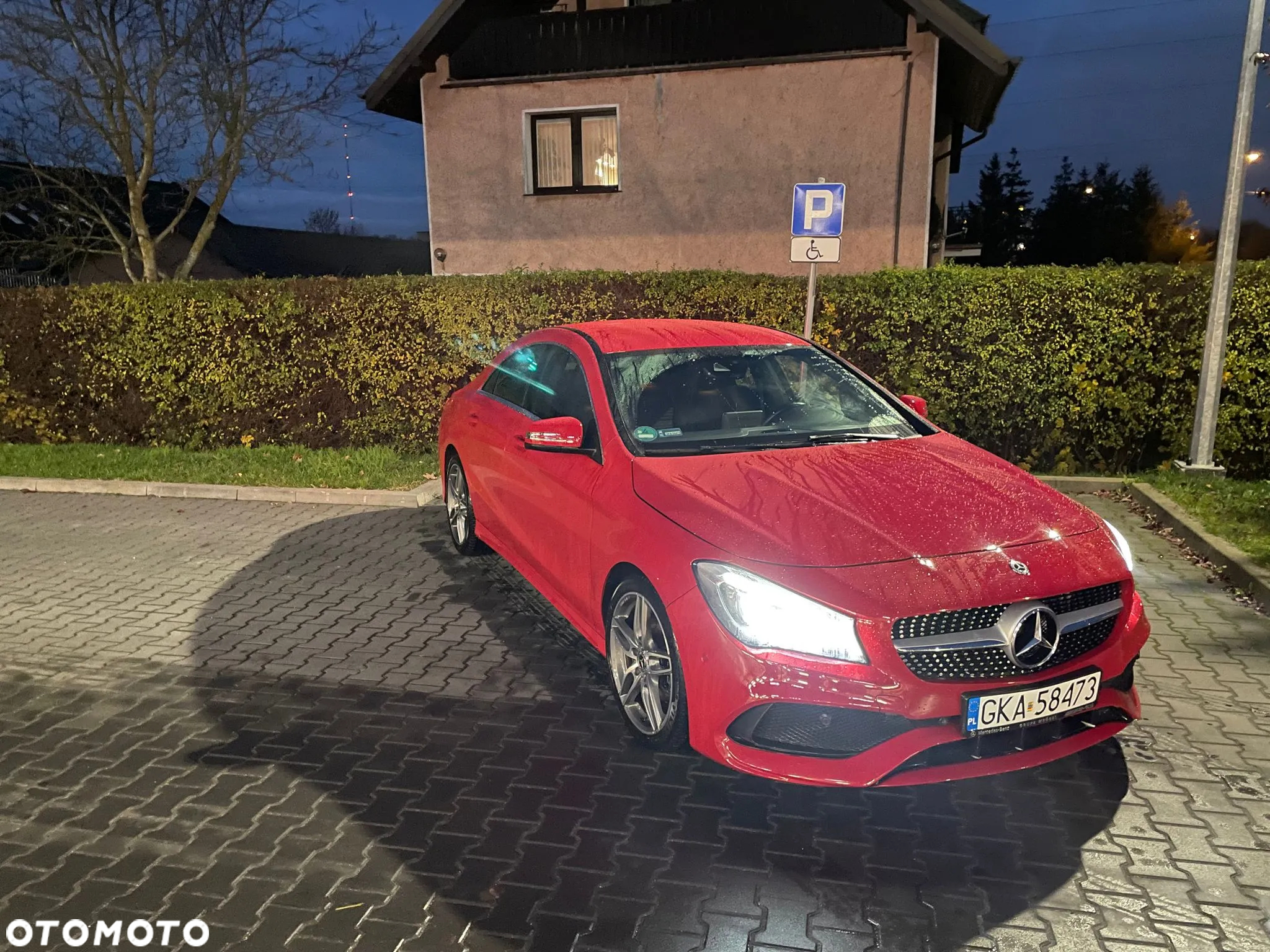 Mercedes-Benz CLA 180 7G-DCT AMG Line - 8