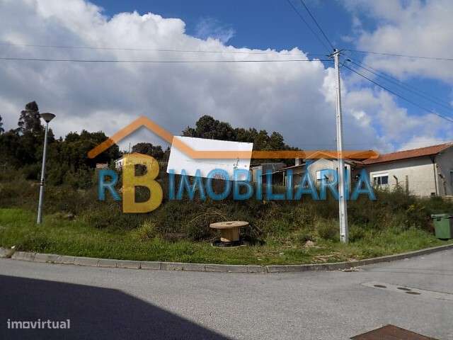 Lote de terreno em Mozelos-7