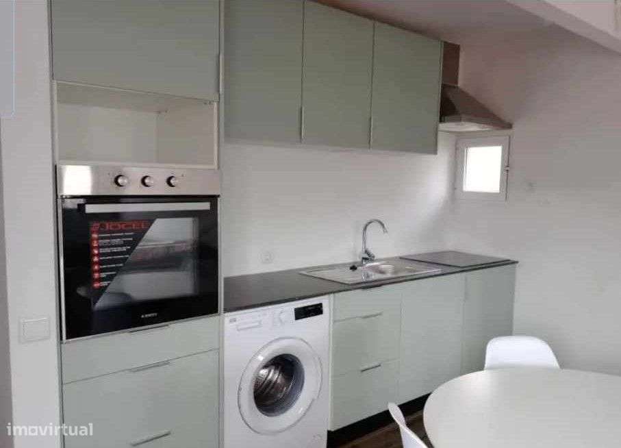 Vende-se excelente solução imobiliária para rentabilidade em Coimbra - Grande imagem: 3/26