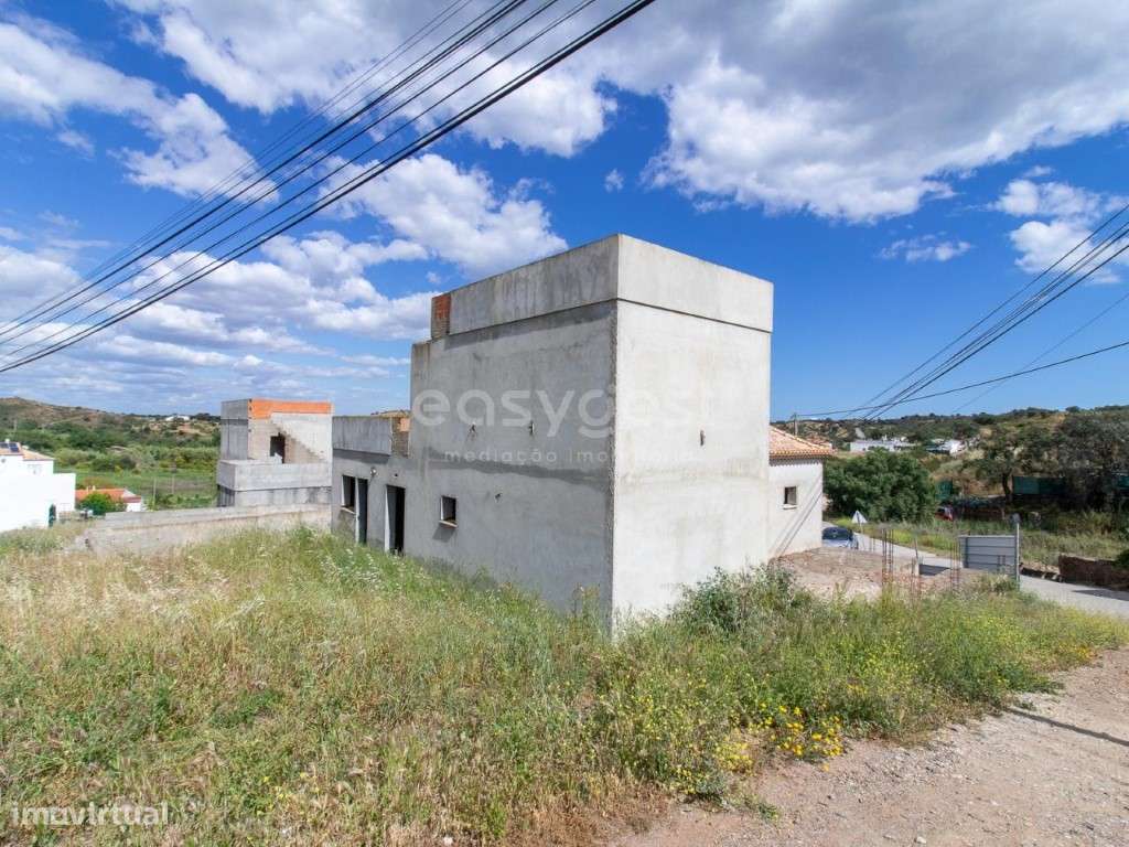 Terreno com duas moradias inacabadas em Castro Marim -Junqueira - Grande imagem: 5/46