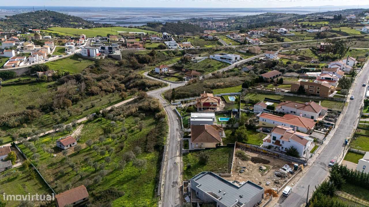 Terreno para Construção com Projeto Aprovado – Quinta da Coutada, Vila-10