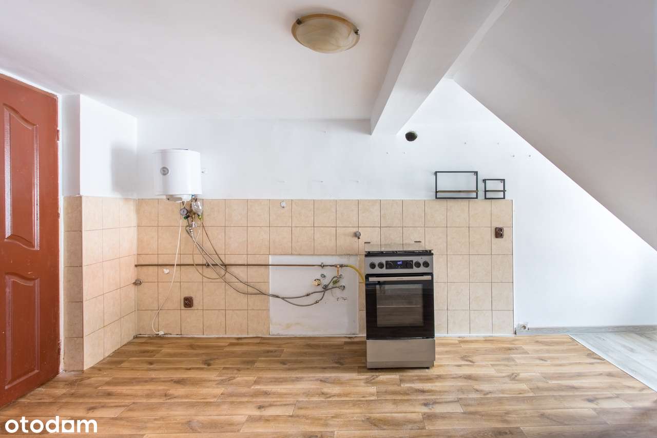 Mieszkanie do remontu w Centrum-5