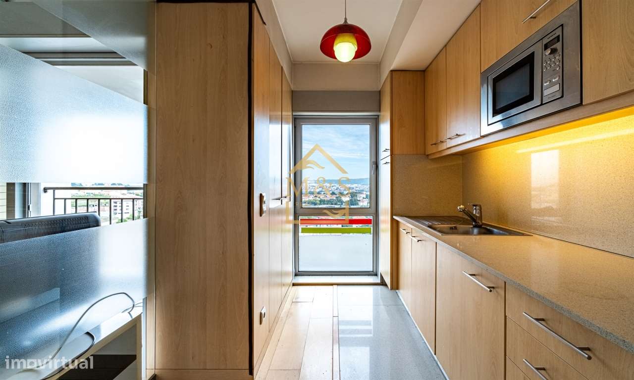 Apartamento T0 - Varanda, Garagem - Estádio Dragão - Antas - Porto-13