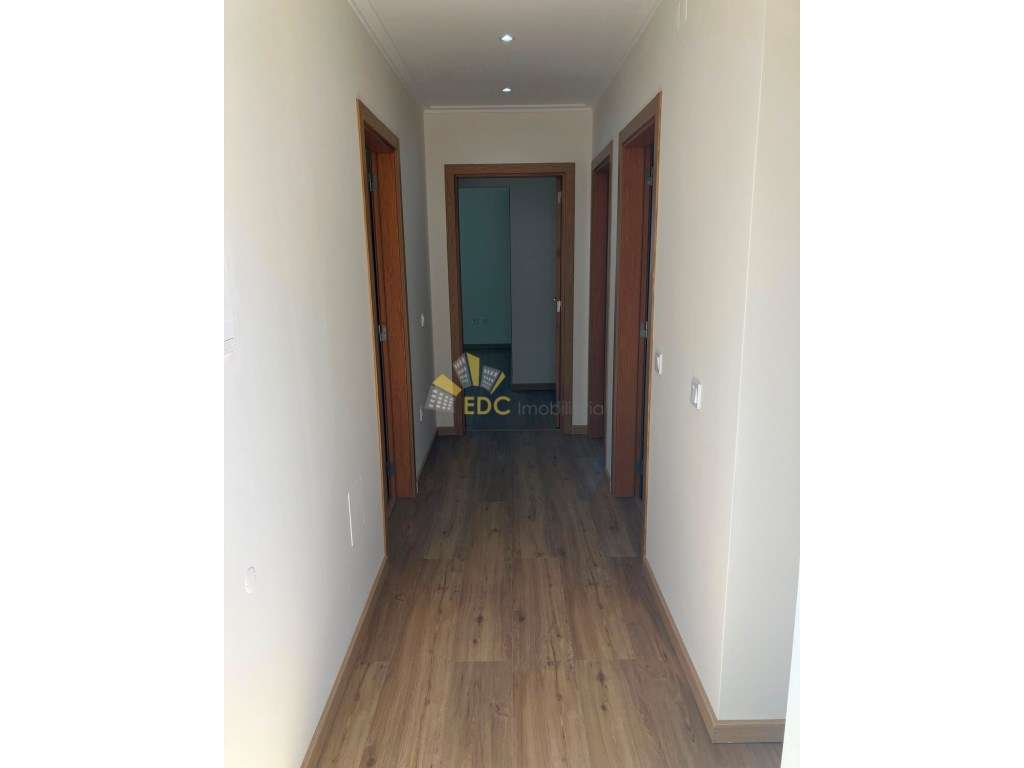 Moradia em Banda T3 com Piscina em Condomínio Fechado | Guia, Albuf...-20