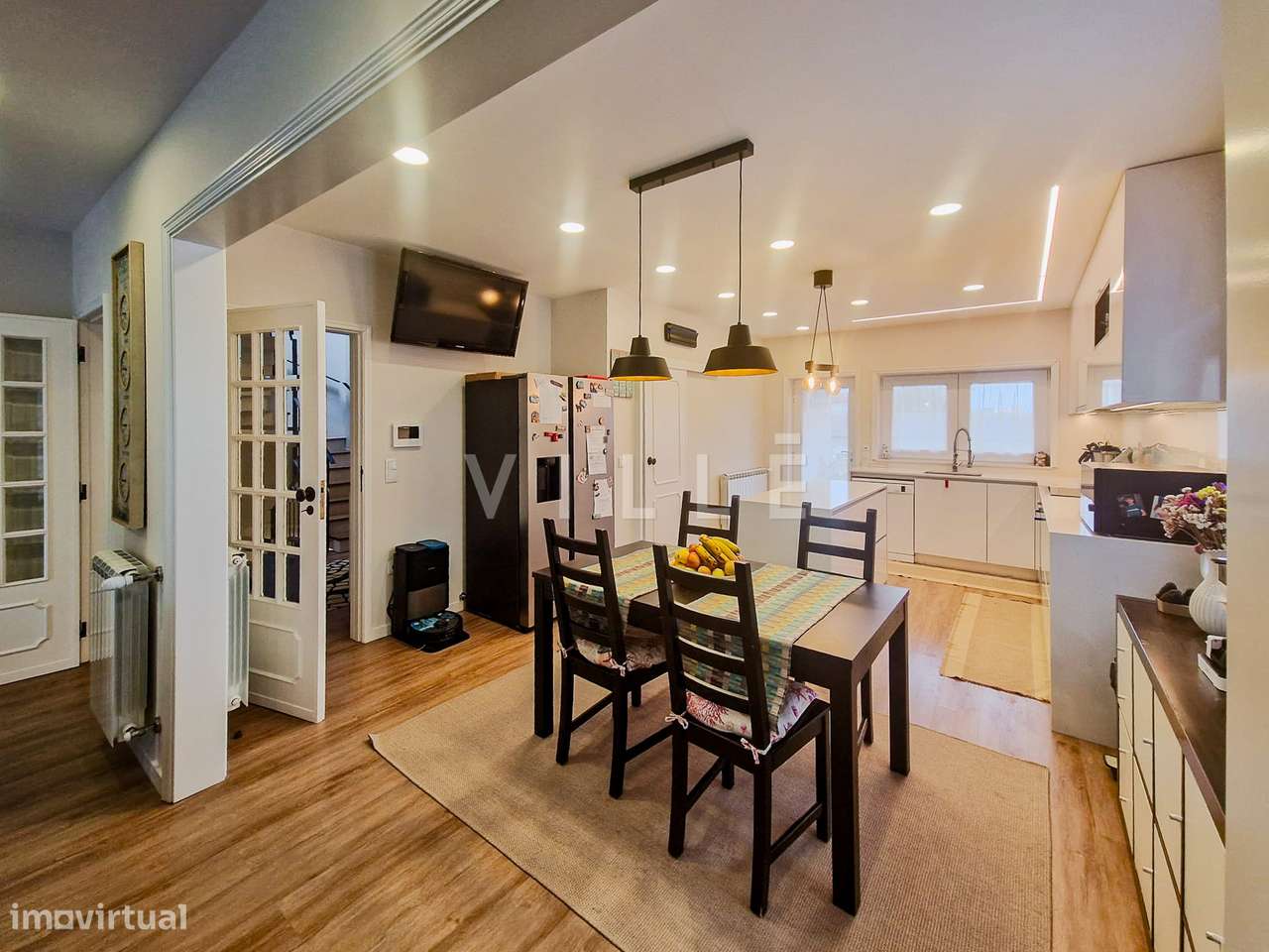 Moradia Isolada Renovada T3 com anexos e quintal-7