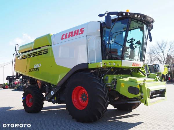 Claas Lexion 660 + V770 - 5