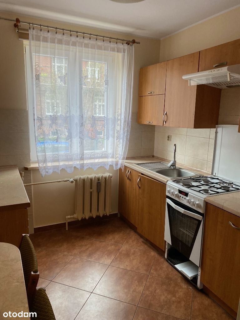 Centrum, Parter - 3 pokoje, 61.6m2, Bezpośrednio