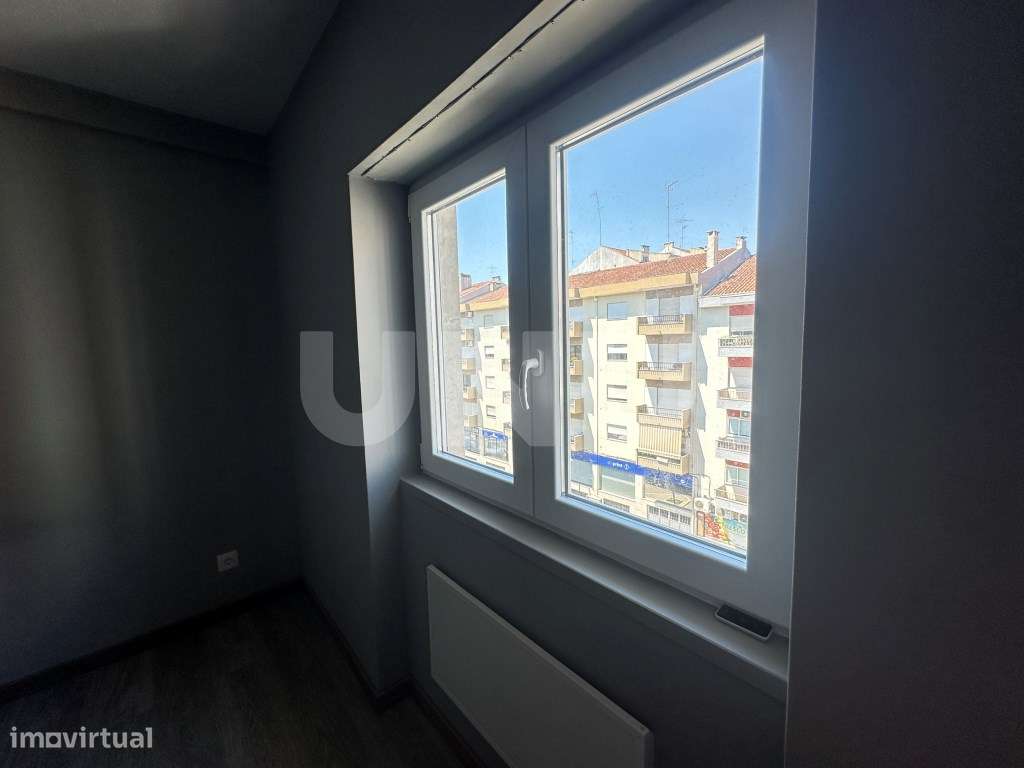 Apartamento T3 - Junto à Rotunda Europa-22