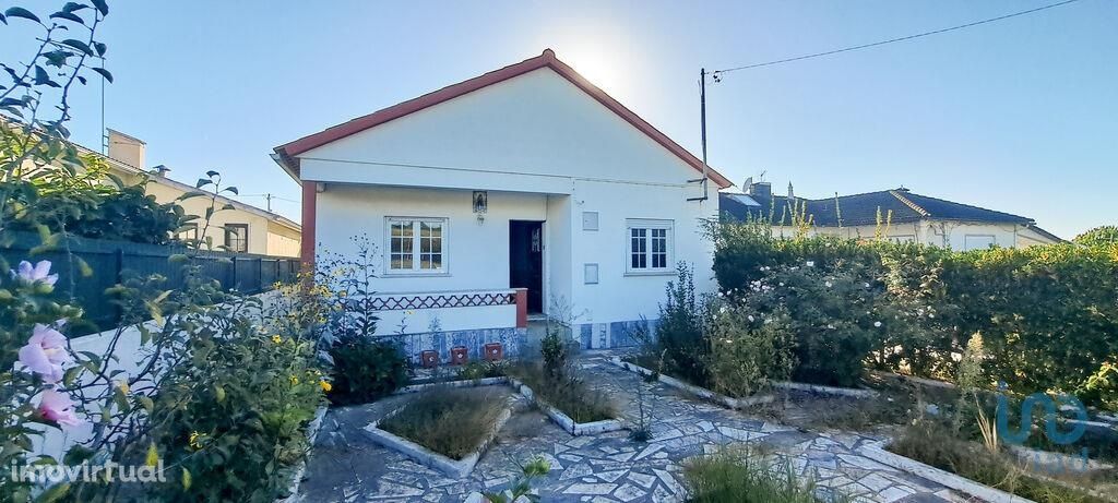 Casa tradicional T3 em Lisboa de 94,00 m2