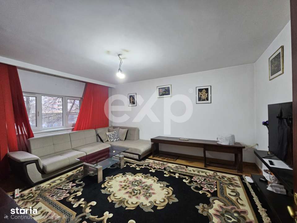 Apartament de vanzare 4 camere zona Nerva Traian