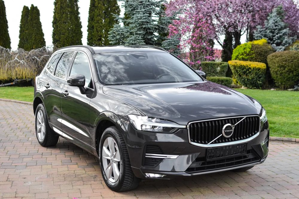 Volvo XC60 II [2017 - Prezent] B4 MHEV AT AWD Core 2023