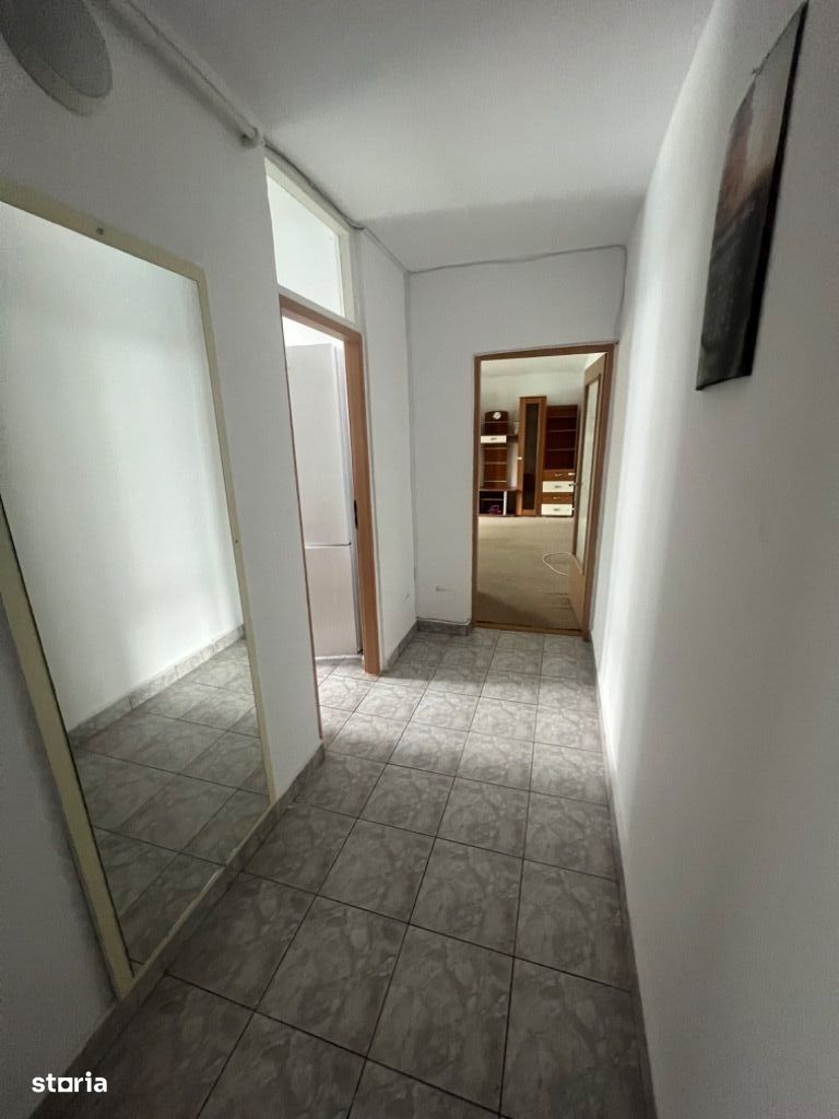 Inchiriez apartament 2 camere etaj 2 - Imagine principală: 2/6