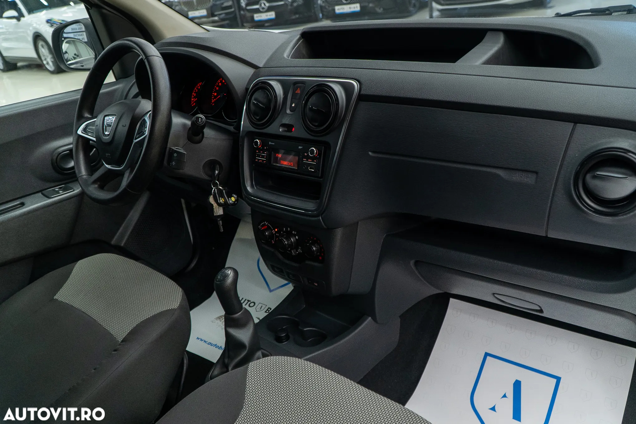 Dacia Dokker 1.5 Blue dCi Laureate - 3