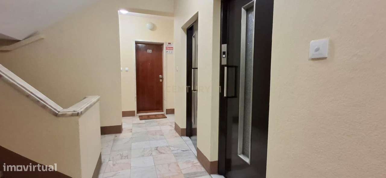 Apartamento T2 em Lumiar, Lisboa com Vista para a Cidade - Grande imagem: 4/26