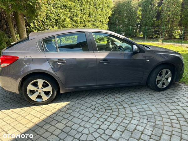 Chevrolet Cruze 2.0 D LTZ+ - 18