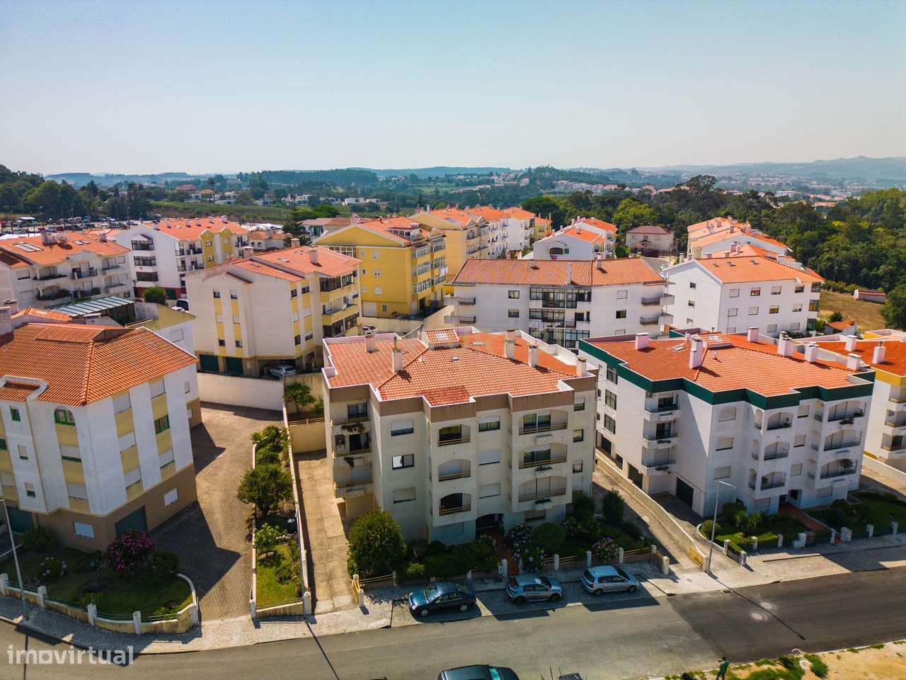 Apartamento Duplex T3+2 com Garagem Box-34