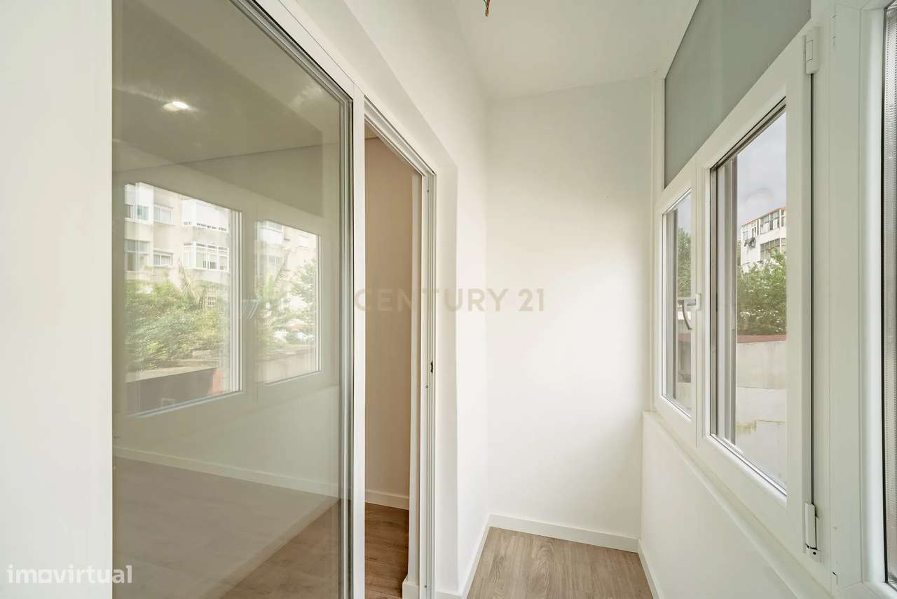 Apartamento T2 Cova da Piedade – Excelente Localização-15