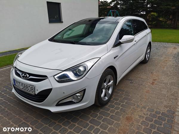 Hyundai i40 Kombi 1.7 CRDi Premium - 1