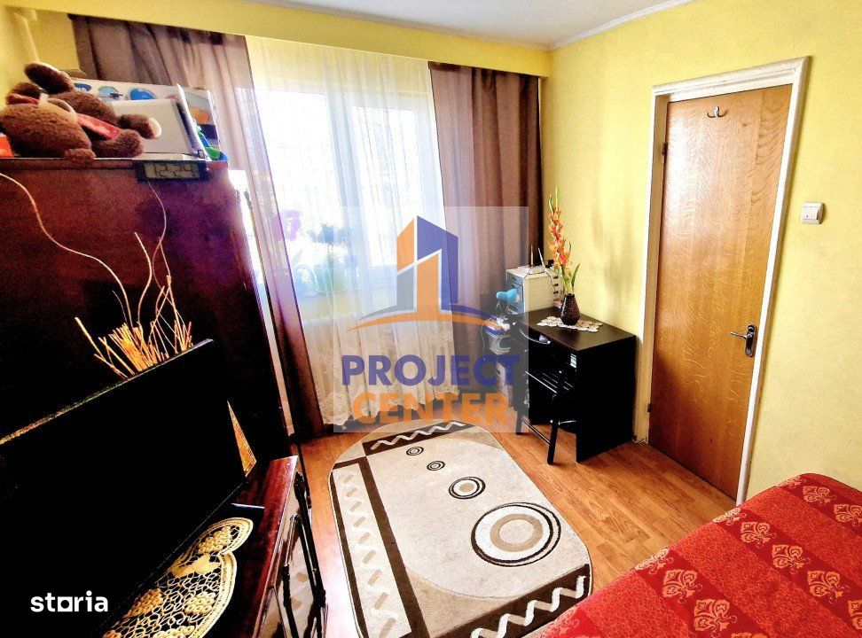 Apartament cf. 2, Craiovei, etajul 4, cu balcon