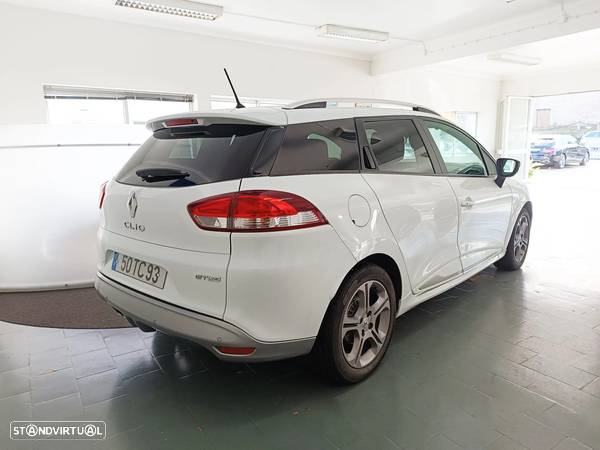 Renault Clio Sport Tourer 1.5 dCi GT Line - 7