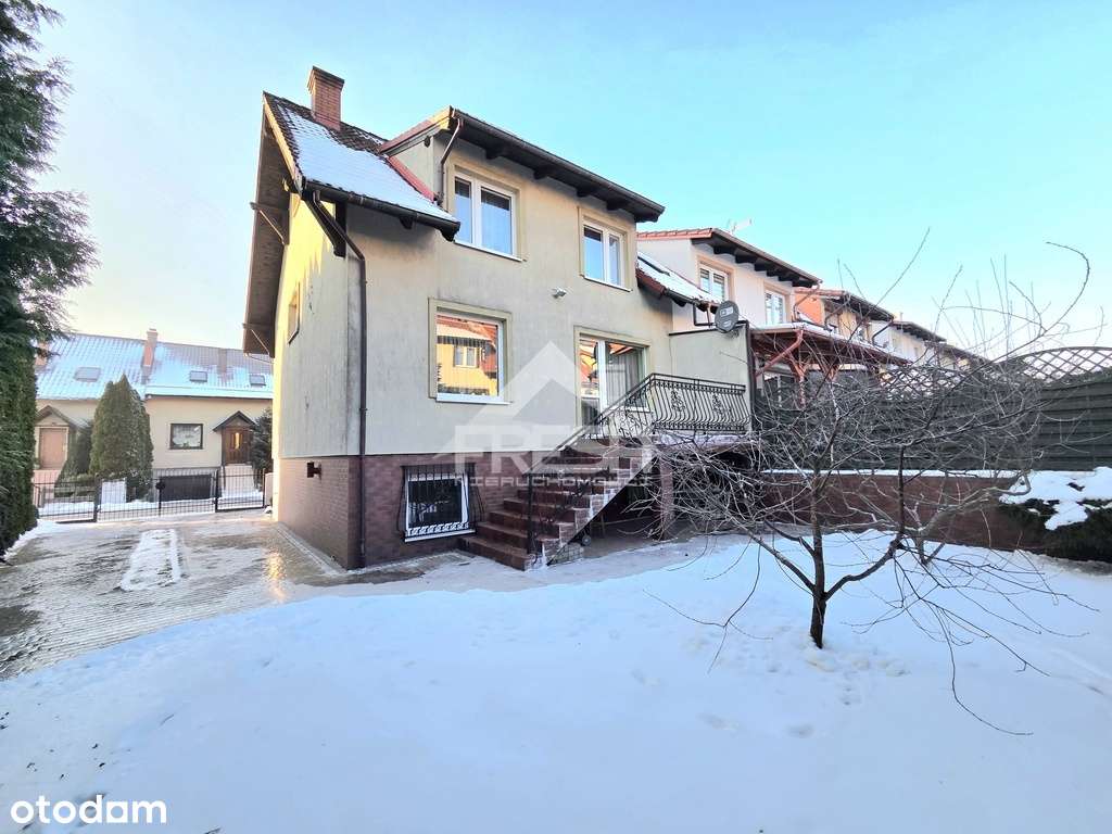 Dom skrajny w szeregu z garażem i działką-4